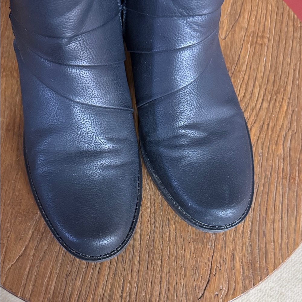 Easy Street Black Women’s black Boots - Picture 8 of 10